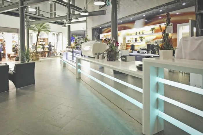 Unique Cafe Bistro