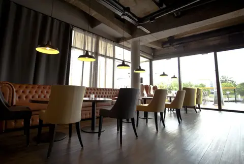 Villa Restaurant – 1