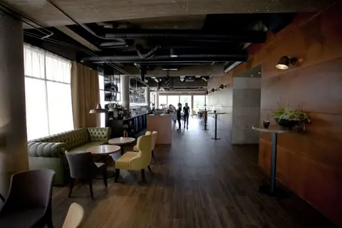 Villa Restaurant – 9
