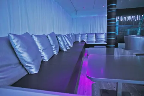 Night club PULS – 9